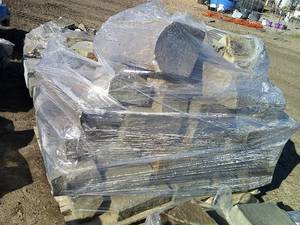 LAKESIDE BLUESTONE WALL STONE