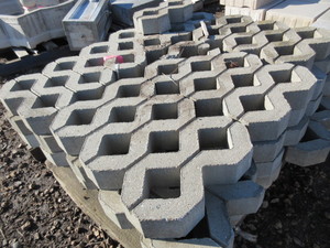 GRASS CRETE PAVERS