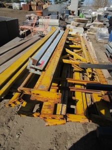 PALLET RACKING UPRIGHTS AND CROSS BEAMS