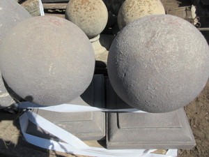 CONCRETE FINIALS