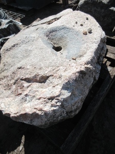 WATER FEATURE BOULDER