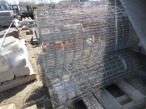 ROLLED WIRE FENCING