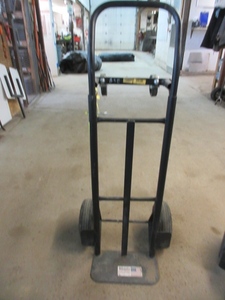 MILWAUKEE CONVERTIBLE HAND TRUCK