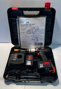 lot 18 image: Craftsman 38 in. Cordless Drill-Driver Variable Speed EX 14.4 Volt With Case And Manual