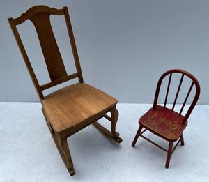 lot 140 image: Vintage Wooden Rocking Chair And Doll Chair