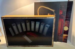 lot 69 image: Vintage Metal Display Cabinet With Interchangeable Advertisment 32 x 21 x 6