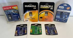 lot 88 image: Group Of Memory Cards And Flash Drives NIB
