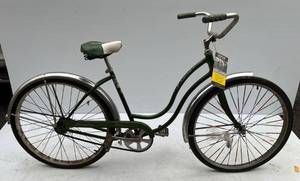 lot 261 image: 1970 Schwinn Girls Bike With Original owners Manual