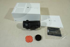 lot 21 image: Hawke Vantage 1 x 30 Red Dot Rifle Sight - 9-11mm Rail