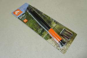 lot 61 image: Ozark Trail LED Mini Bat Light