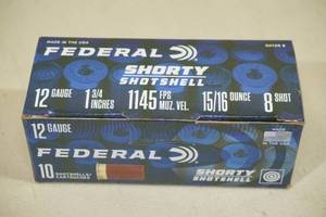 lot 106 image: 10 Federal Shorty 12 Gauge 1-34 8 Shot Shotshells