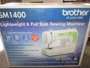 Brother SM1400 Full-Size 17 Stitch ...