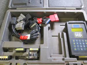 otc monitor HD has case and accesso...