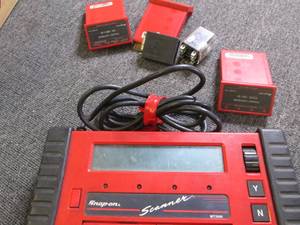 snap on mt2500 scanner with accesso...