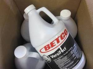 case of 41 gallon jugs of betco ve...
