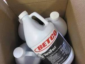 case of 41 gallon jugs of betco ve...