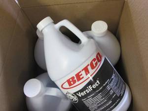 case of 41 gallon jugs of betco ve...