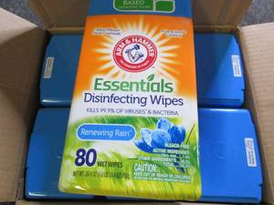 case of 6 arm and hammer essentials...