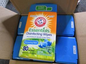 case of 6 arm and hammer essentials...