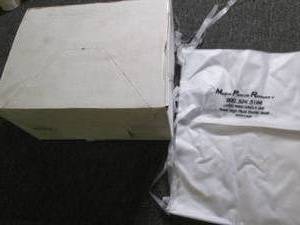 case of 50 pairs knee high fluid ba...
