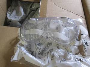 BR case of 100 goggles...