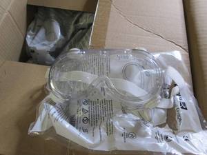 BR case of 100 goggles...