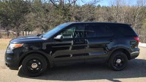 lot 1 image: 2013 Ford Explorer AWD