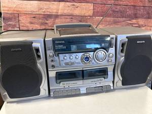Aiwa CA-DW247 Boom Box Stereo