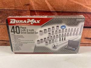 Duramax 40pc � & 38  Socket Set