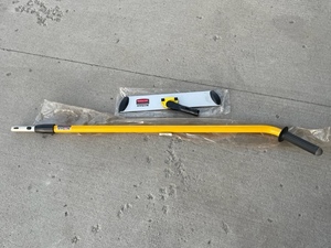 Rubbermaid Hygen Quick Connect Frame and Extendable Handle