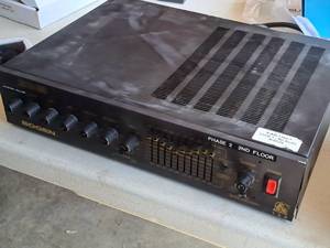 lot 12 image: Bogen GS-150 150W Gold Seal Series AmplifierEqualizer