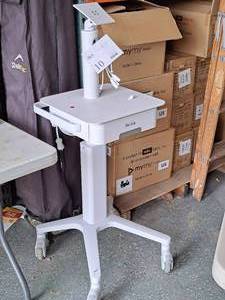 lot 10 image: Avizia 200 Telemedicine Cart