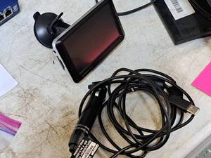 lot 231 image: Garmin Nuvi GPS