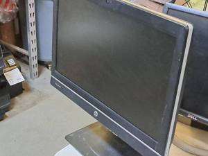 lot 200F image: HP Compaq Elite 8300 Convertible Microtower Computer