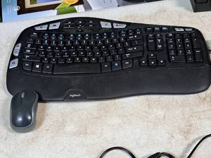 lot 249 image: Logitech Wireless Keyboard and Mouse