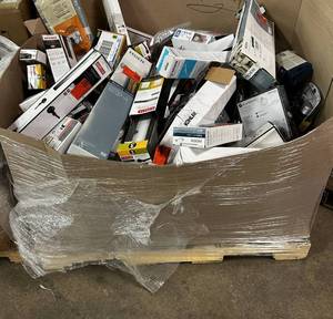 HUGE LOT of MOEN, DELTA, PFISTER TOWEL BARS, LIGHTING, PLUMBING, ELECTRIC, HALO, BULBRITE and MORE