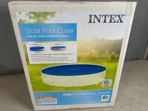 New Intex 12 ft Solar Pool Cover