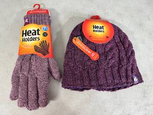 New Heat Holders Gloves and Hat
