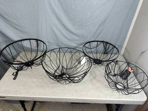 New Set of 4 Hanging Planter Baskets