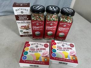 New Watkins Vanilla. Sprinkles, Food Coloring