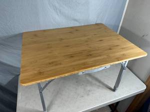 New Camco Folding Camping Table