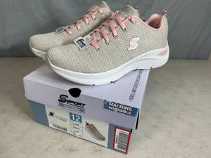 New Skechers Arch Comfort Shoes