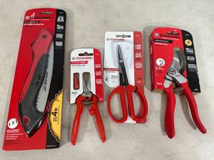 4 New Corona Plant  Garden Trimmers
