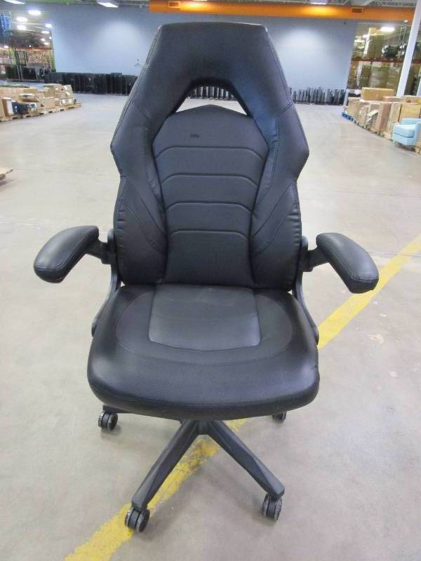 ONLINE RETURNS 27!! OFFICE AND GAMING CHAIRS! PICK UP MONDAY MAY 1ST