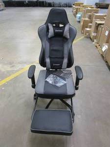 lot 12 image: Von Racer Gray & Black Massage Gaming Chair with Pillows & Lumbar Support