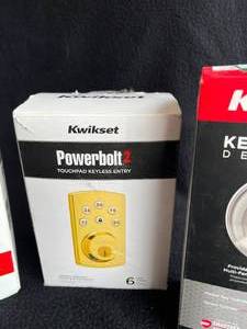 lot 17 image: 3 Kwikset Locks