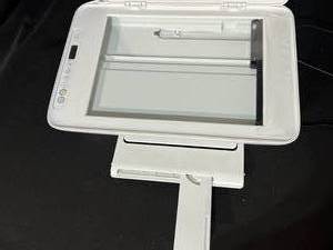 lot 49 image: HP DeskJet 2752e Printer