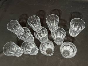 lot 55 image: Set of 11 Drinking Glasses