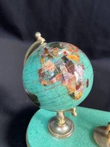 lot 82 image: Green Desk Globe with Clock, Pen Holder