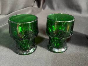 lot 99 image: Colored Dishware Lot